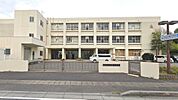 東近江市立玉園中学校まで約450m