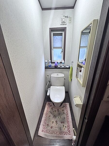 トイレを拡大表示