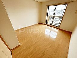 JR総武線 下総中山駅 徒歩3分の賃貸アパート 2階1Kのリビング/ダイニング