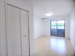 エテ　シエル 302 3階1Kのリビング/ダイニング