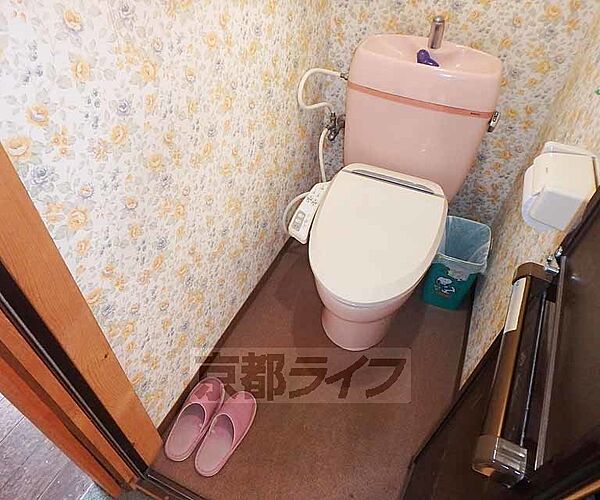 画像7:共用のトイレです。