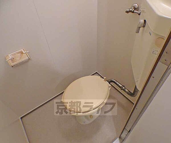 画像7:丸い形が可愛いトイレです。