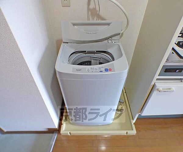 画像13:洗濯機置場は室内にあります。