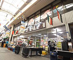 ゑびす屋まで65m 枡形商店街の花形スーパー