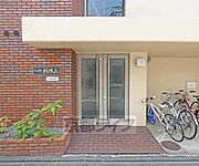 建物入口です。