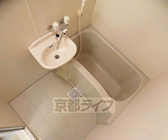 浴室