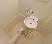 清潔感のある浴室です
