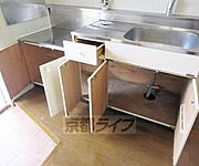 キッチン下にもたくさん入ります