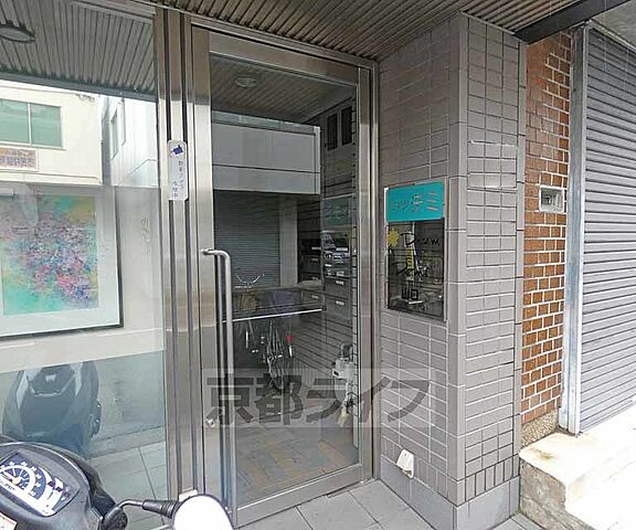 エントランス