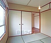 寝室の別角度です。