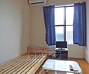 シンプルな室内