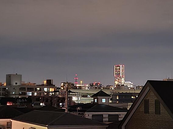 バルコニーから...