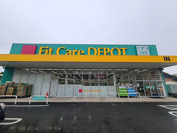 Fit　Car...