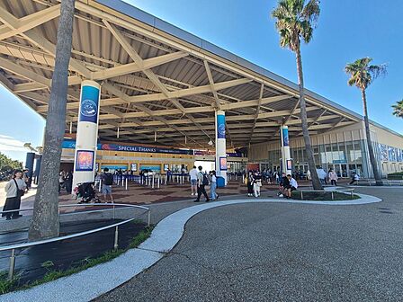 新江ノ島水族館 徒歩約8分