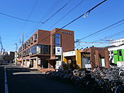 建物全体（静岡鉄道「音羽町駅」含む）