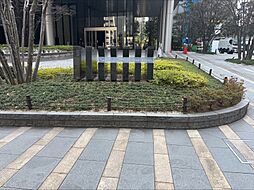 共用玄関マンションエンブレム