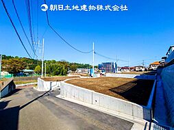 八王子市小比企町　4