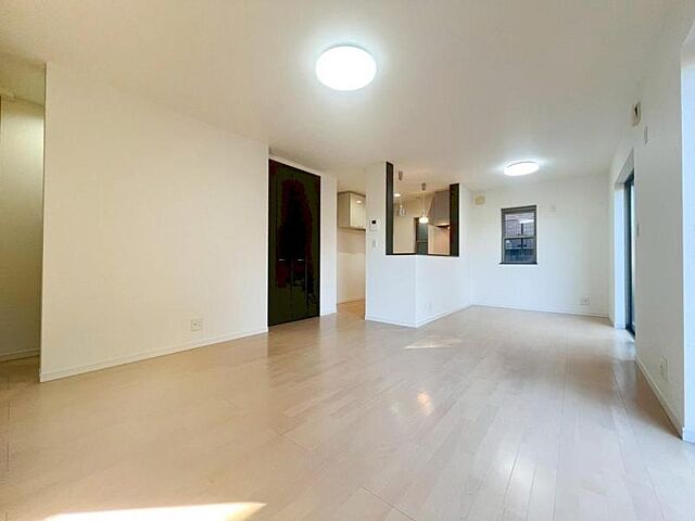 リビング/ダイニング 八王子市片倉町