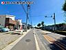 外観：前面道路