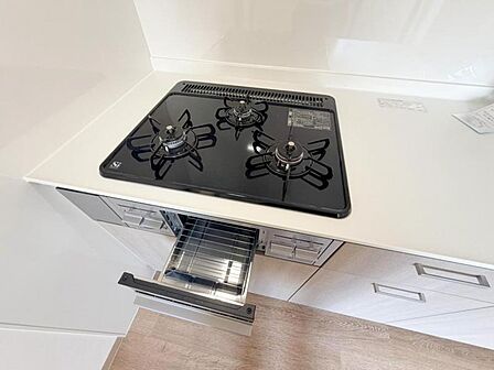 三口コンロ