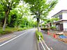 外観：前面道路