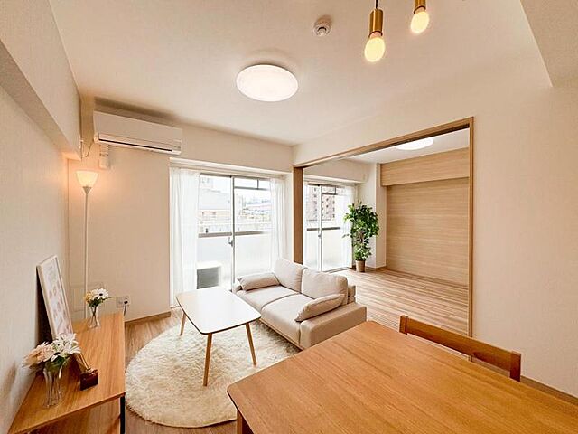 リビング/ダイニング ジョイフル多摩センター 4階/-