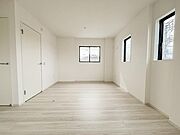 北側の4.4帖と5.1帖は間仕切りも可能です