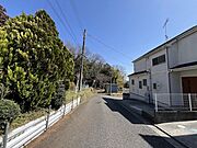 角地なので陽当たり通風良好です