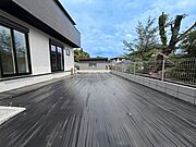 広々としたプライベートお庭スペースを確保。家庭菜園やガーデニング、大好きな趣味のスペースとしてご活用ください。