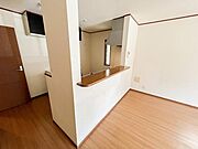 対面カウンタータイプなので家族との会話も楽しめます
