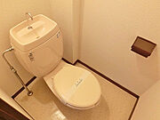 シンプルなトイレスペース。独立です。