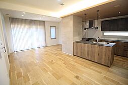 関屋金衛町貸家 3LDKのリビング/ダイニング