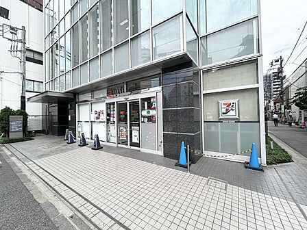 セブンイレブンまで徒歩4分