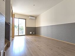 ドミール大島VII　B 103 2階2LDKのリビング/ダイニング