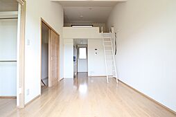 Burroughs（バロウズ） 205 2階ワンルームのリビング/ダイニング