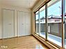 その他：（イメージ）約6帖の洋室は開口部からの温かい日差しが差し込みます。