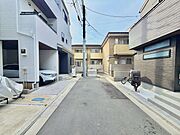 前面道路　R8.7月撮影