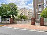 周辺：足立区立第十一中学校 徒歩5分。 350m