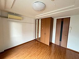 コンフォート  レジデンス 101 1階1Kの寝室