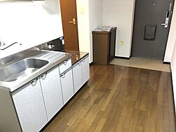 リンカーフェルト 105 1階1DKのリビング/ダイニング