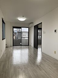 セゾンルミエール 201 2階1LDKのリビング/ダイニング