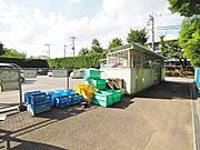 ゴミ置場。