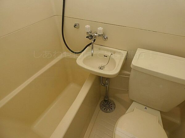 画像7:浴室・トイレ（209の写真使用、現状優先となります。）