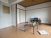 リビング（別号室の写真です。※現況優先）