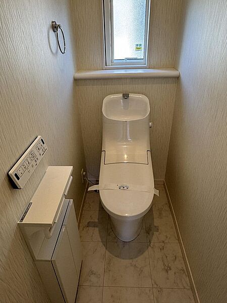 トイレを拡大表示