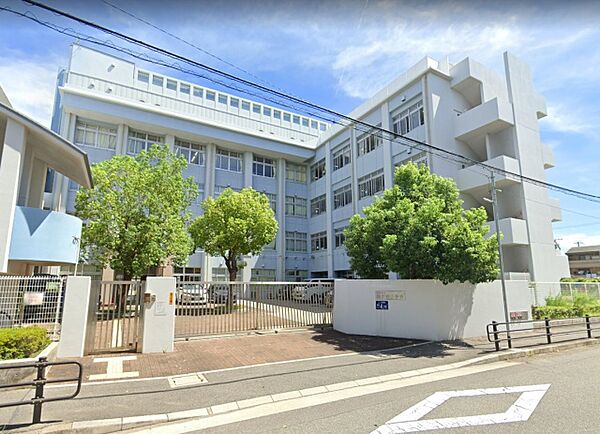 画像6:神戸市立駒ケ林小学校