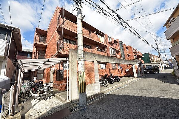 エステート松尾 ｜大阪府豊中市春日町４丁目(賃貸マンション3LDK・3階・66.83㎡)の写真 その1