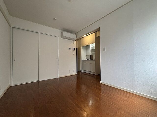 寝室