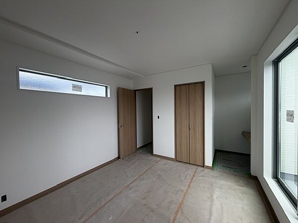 洋室を拡大表示