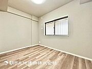 【洋室 (約5帖)】